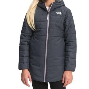 THE NORTH FACE REVERSIBLE MOSSBUD SWIRL PARKA GIRLS' - COLOR: VANADIS GREY